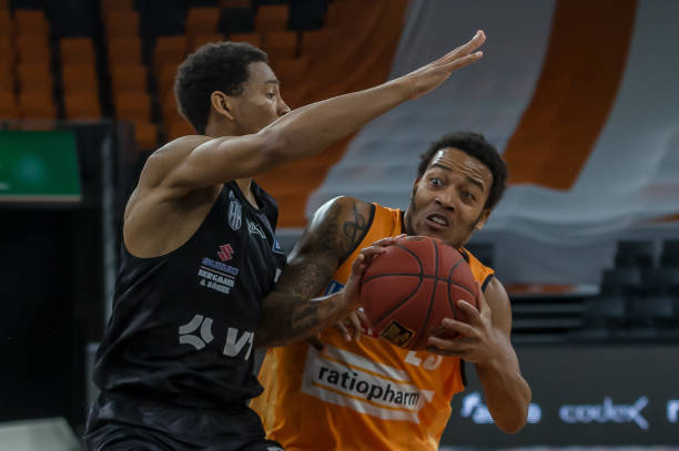 国少队决定 国少队决定