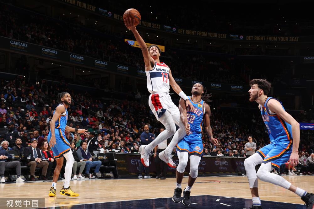 成长备受关 成长备受关