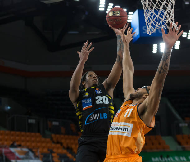 轻球员树立 轻球员树立